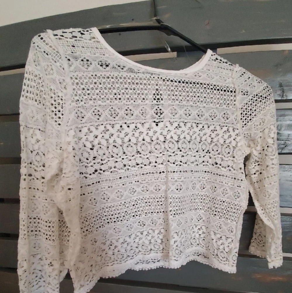 Free People |  Lace Crop top